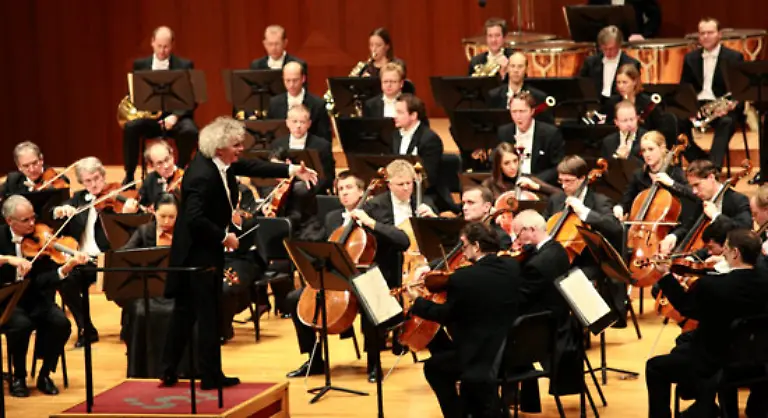 Daher-ist-die-Freude-immer-besonders-gross-wenn-wir-auch-einen-Preis-ergattern-Grammy-Glueck-fuer-Deutschland-Die-Berliner-Philharmoniker-und-der-Rundfunkchor-Berlin-waren-erneut-Gewinner-des-begehrten-Musikpreises