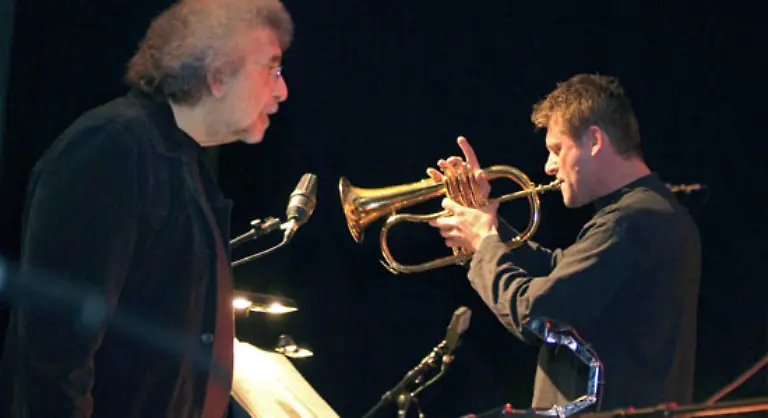 Aehnlich-erging-es-der-WDR-Big-Band-unter-Michael-Abene-und-dem-WDR-Rundfunkorchester-die-mit-der-Produktion-Symphonica-beziehungsweise-Duke-Ellingtons-Sound-of-Love-aus-Symphonica-zu-den-Hoffnungstraegern-gehoert-hatten