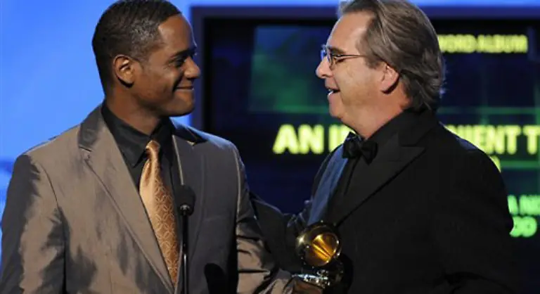 Zum-Beispiel-Blair-Underwood-und-Beau-Bridges-die-die-Hoerspielversion-von-An-Unconvenient-Truth-lasen-und-dafuer-einen-Grammy-erhielten