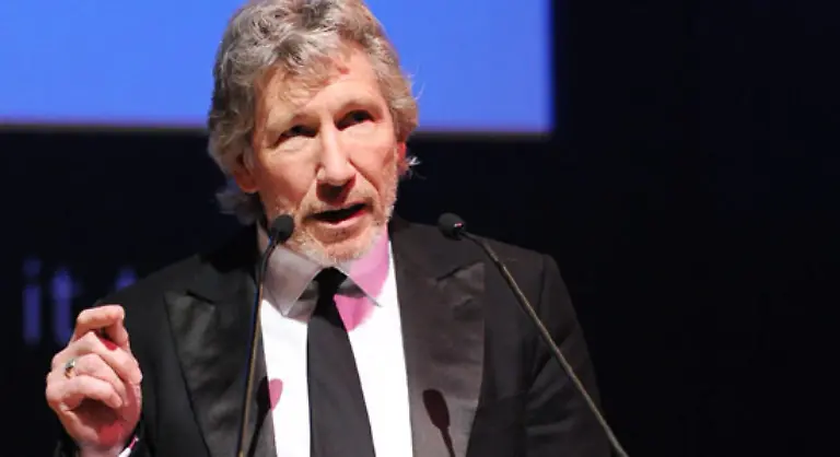 Musiker-Roger-Waters-bekommt-zum-Mauerfall-Jubilaeum-einen-Preis-fuer-das-Pink-Floyd-Album-und-das-Konzert-The-Wall-singt-aber-nicht