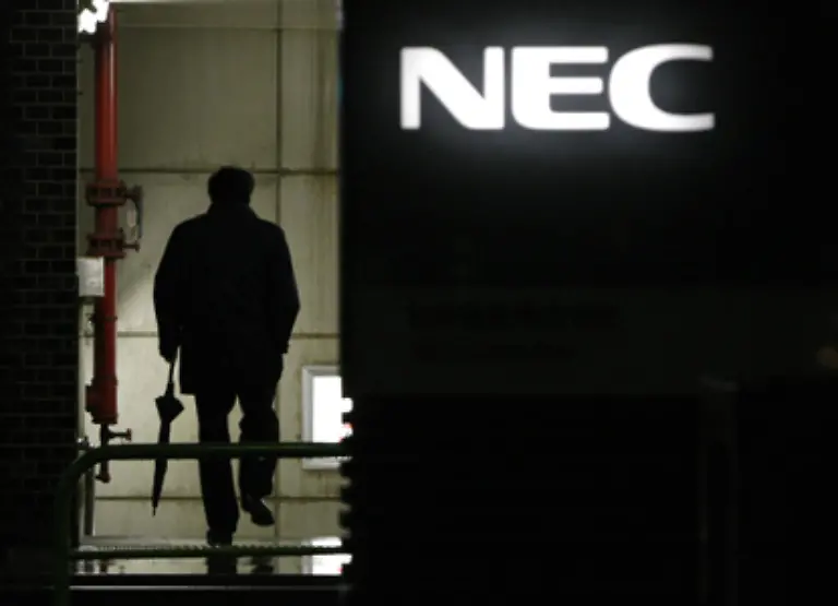 Wie-Nissan-plant-auch-NEC-den-Abbau-von-20-000-Stellen