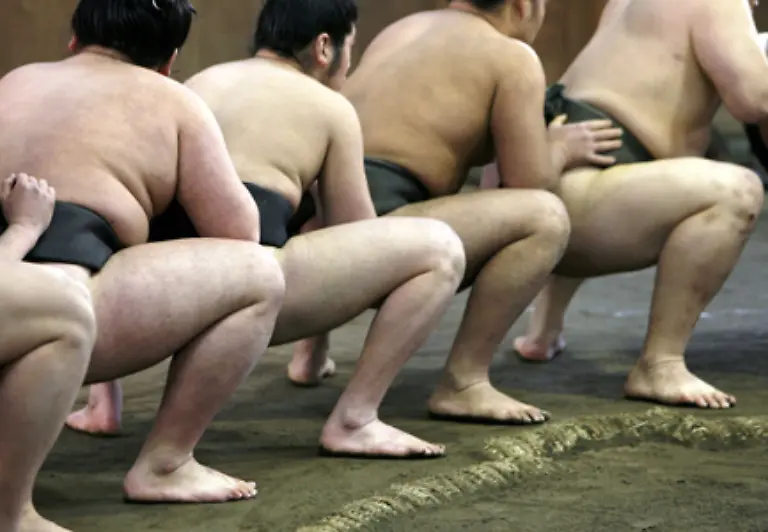 Dennoch-wird-Japan-auch-weiterhin-seiner-Rolle-als-stabilisierender-Anker-in-Asien-gerecht-werden-muessen