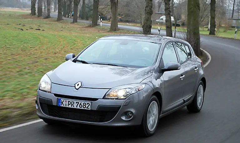 Auch-beim-neuen-Megane-wird-das-Urteil-ueber-das-Design-zwiespaeltig-ausfallen-Man-muss-ihn-moegen-oder-eben-nicht-Geschmack-war-halt-noch-nie-diskutierbar