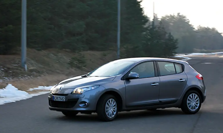 Das-Fahrwerk-hingegen-ist-nicht-so-weich-wie-beim-Peugeot
