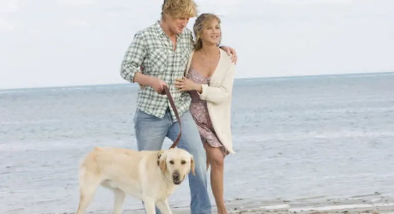 Im-Kino-ist-Jennifer-Aniston-mit-der-Komoedie-Marley-Me-gerade-an-der-Seite-ihres-Kollegen-Owen-Wilson-zu-sehen-bisher-nur-in-den-USA