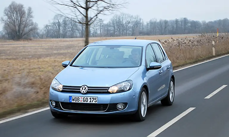 Golf-bleibt-eben-Golf-Damit-diese-Weisheit-besteht-hat-der-Neue-noch-die-ein-oder-andere-Schippe-draufgelegt-Volkswagen-hat-so-ziemlich-alles-in-die-sechste-Ausgabe-reingebaut-was-das-Autoherz-begehrt