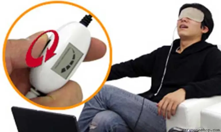 Ihnen-brennen-jetzt-schon-die-Augen-Dann-sollten-Sie-auf-keinen-Fall-den-stufenlos-regelbaren-USB-Augenwaermer-kaufen