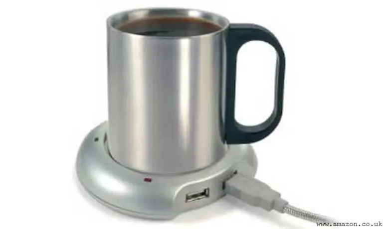 Erst-recht-wenn-am-anderen-Port-ein-Tassenwaermer-steckt