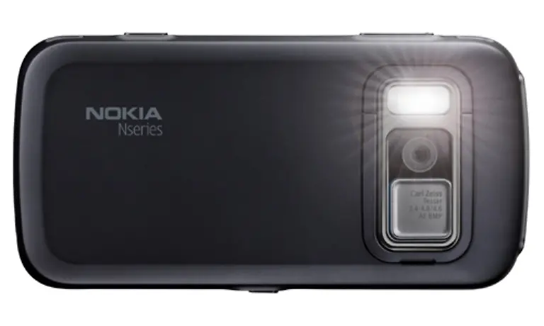 Die-Kamera-hat-ein-Objektiv-von-Carl-Zeiss-und-einen-zweifachen-LED-Blitz