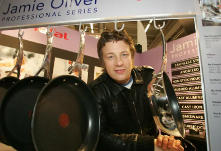 Noch-ein-Starkoch-Jamie-Oliver-war-zum-Pfannenbewerben-hier