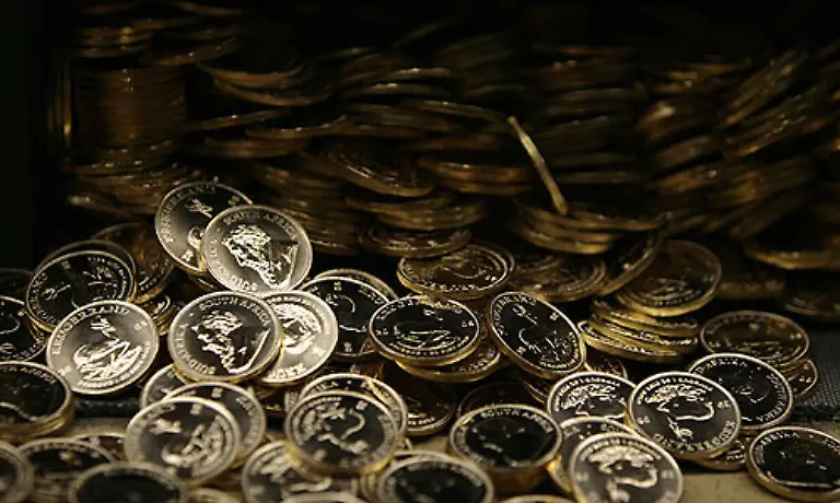 nimmt-wegen-seiner-grossen-Dichte-wenig-Raum-ein-Ausserdem-kann-man-Gold-nur-schwer-faelschen
