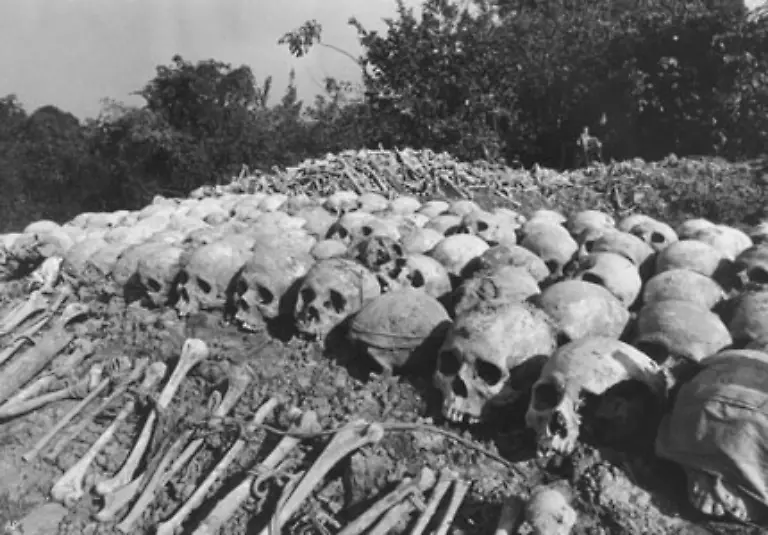 Tausende-Menschen-sterben-schon-auf-dem-langen-Marsch