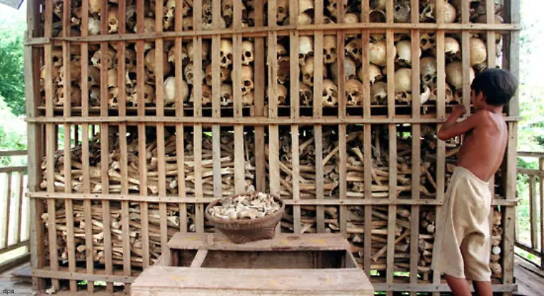 Sie-verhungerten-wurden-ermordet-zu-Tode-gefoltert