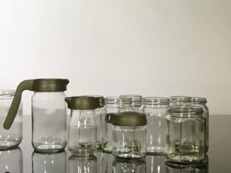 Jar-Tops-statt-Altglascontainer-Die-praktischen-Aufsaetze-ermoeglichen-Einwegglaesern-eine-laengerfristige-Karriere