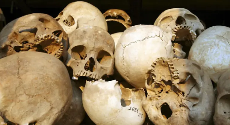 Hunger-Zwangsarbeit-fehlende-medizinische-Versorgung-fuehren-zum-Tod-Hunderttausender