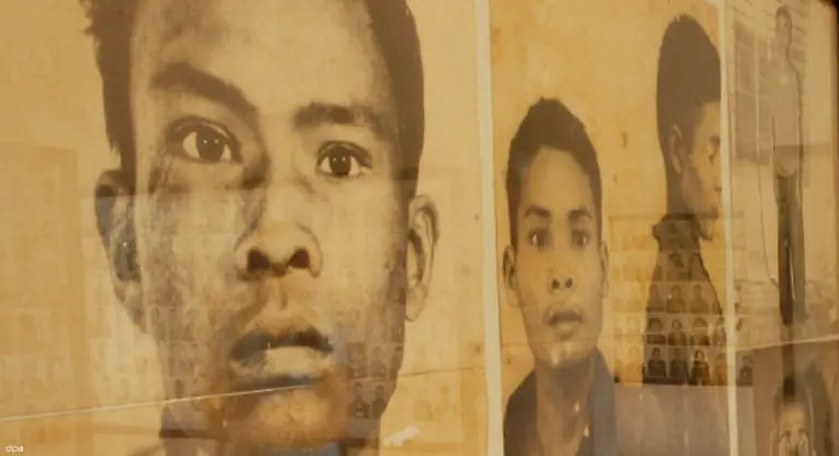 Das-beruechtigte-Sicherheitsgefaengnis-21-geleitet-von-Kang-Kek-Leu-genannt-Duch