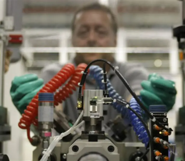 Auch-die-grossen-Autoteile-Hersteller-treten-auf-die-Bremse-Bei-BOSCH-gilt-bereits-fuer-4-000-Mitarbeiter-Kurzarbeit-Konkurrent-CONTI-hat-zu-aehnlichen-Massnahmen-gegriffen
