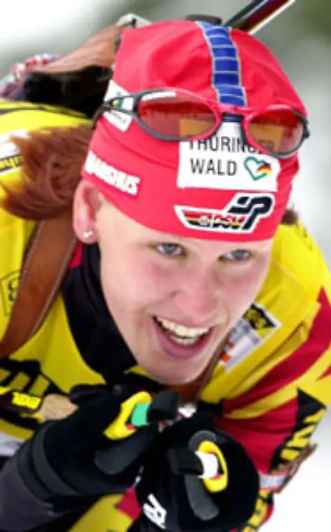Nach-ihrer-Rueckkehr-aus-Italien-liegen-noch-einige-Weltcups-vor-ihr-doch-das-Gelbe-Trikot-kann-ihr-keiner-mehr-streitig-machen