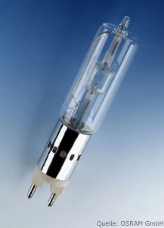 1988-wird-Osram-wieder-ausgezeichnet-Die-Abteilung-Forschung-und-Entwicklung-erhaelt-den-Scientific-and-Technical-Academy-Award-of-Merit-fuer-die-Verbesserung-der-Beleuchtungstechnologie-diesmal-fuer-die-HMI-Reihe