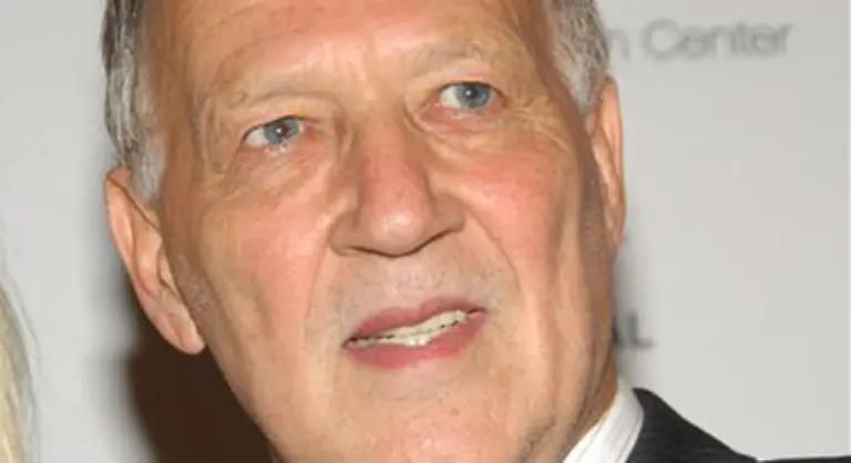 genau-wie-der-Muenchner-Regisseur-Werner-Herzog-mit-seinem-in-der-Antarktis-entstandenen-Dokumentarfilm-Encounters-At-the-End-of-The-World-Begegnungen-am-Ende-der-Welt