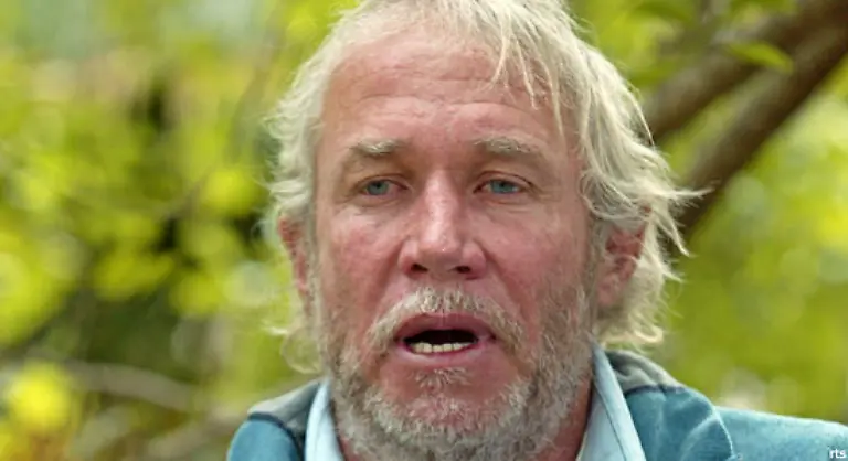 Einen-Politiker-von-Tsvangirais-MDC-der-als-Vize-Landwirtschaftsminister-vorgesehen-war-liess-Mugabe-verhaften-Der-Vorwurf-gegen-Roy-Bennett-Hochverrat-Dieser-Anklagepunkt-wird-spaeter-mehrfach-geaendert