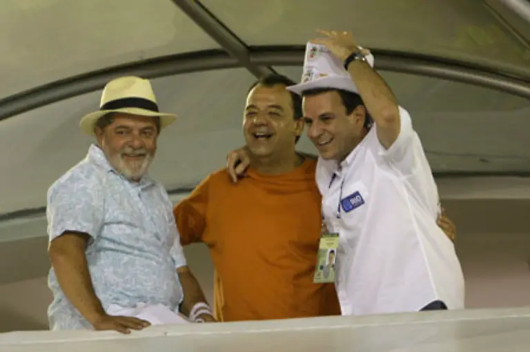 Sogar-Praesident-Luis-Inacio-Lula-da-Silva-mischte-sich-in-diesem-Jahr-als-erstes-brasilianisches-Staatsoberhaupt-seit-15-Jahren-unter-das-Publikum