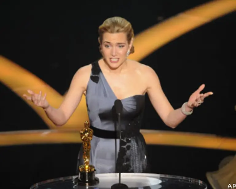 Der-Oscar-fuer-die-beste-weibliche-Hauptrolle-ging-fast-erwartungsgemaess-an-Kate-Winslet