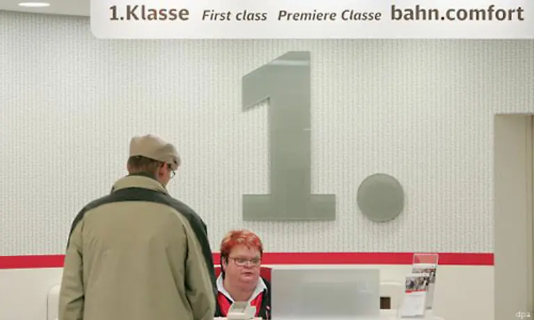 Bei-Geschaeftsreisen-koennen-neben-Fahrt-und-Uebernachtungskosten-mindernde-Verpflegungsmehraufwendungen-geltend-gemacht-werden-wenn-der-Arbeitgeber-die-Kosten-nicht-uebernimmt