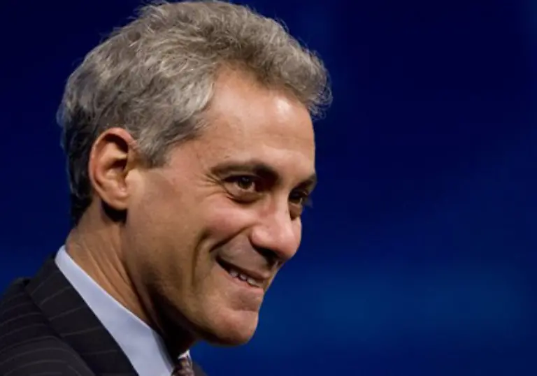 Auch-Emanuel-ist-mit-Chicago-eng-verbunden-dort-hat-er-eine-wichtige-politische-Basis-Der-Norden-der-Stadt-ist-Teil-seines-Wahlbezirks-als-Kongressabgeordneter