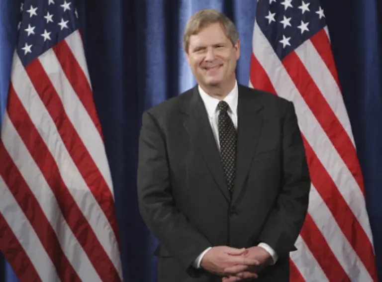 Minister-fuer-Landwirtschaft-in-Obamas-Kabinett-ist-Thomas-Vilsack-Er-ist-ein-frueherer-Rivale-von-Obama-um-die-Praesidentschaftkandidatur