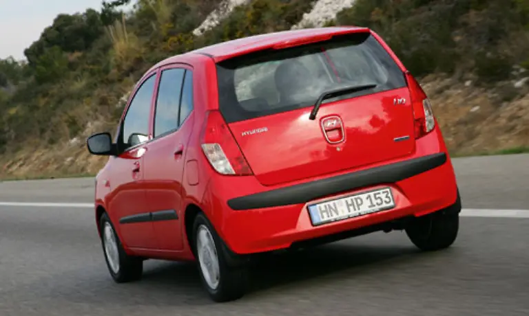 Der-Nachfolger-des-Getz-kommt-als-1-2-Liter-Benziner-mit-78-PS-oder-1-6-Liter-Diesel-mit-116-PS-Komplettiert-wird-das-Angebot-durch-zwei-bekannte-Benziner-mit-1-4-und-1-6-Liter-Hubraum-Der-Diesel-kostet-stolze-17-900-der-kleinste-Benziner-glatte-12-000-Euro
