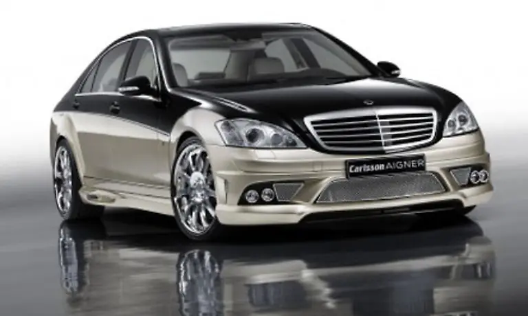 In-einer-ganz-anderen-Liga-spielt-der-Carlsson-Aigner-CK65-RS-Blanchimont-Der-Edel-Tuner-bringt-die-limitierte-Luxuslimousine-mit-einem-V12-Motor-und-705-PS-auf-den-Markt-Fuer-die-Innenausstattung-zeichnet-Etienne-Aigner-verantwortlich