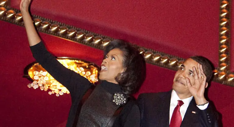 Das-liegt-zum-einen-daran-dass-Frauen-ab-einem-bestimmten-Alter-leider-dazu-neigen-Winkfleisch-an-den-Oberarmen-anzusetzen