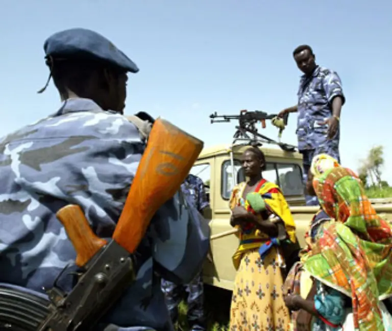 Immer-mehr-bewaffnete-Milizen-seien-in-den-Fluechtlingslagern-praesent