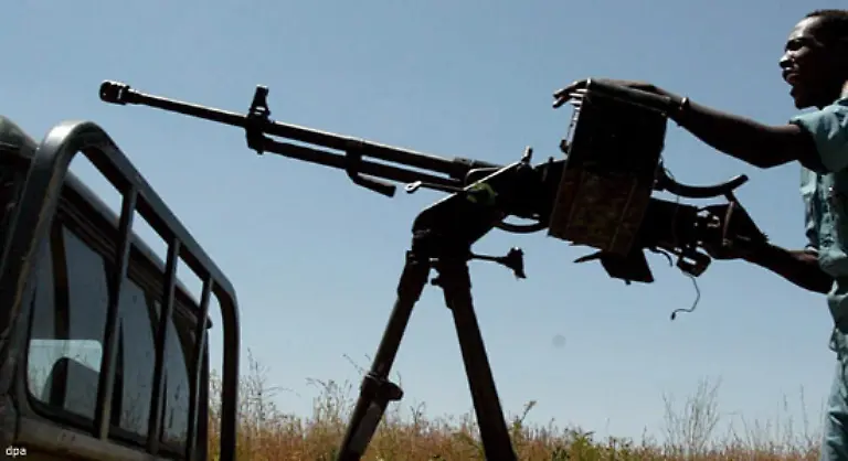 sei-es-durch-Taetlichkeiten-Diebstahl-oder-Ueberfaelle-so-Matte-von-Aerzte-ohne-Grenzen