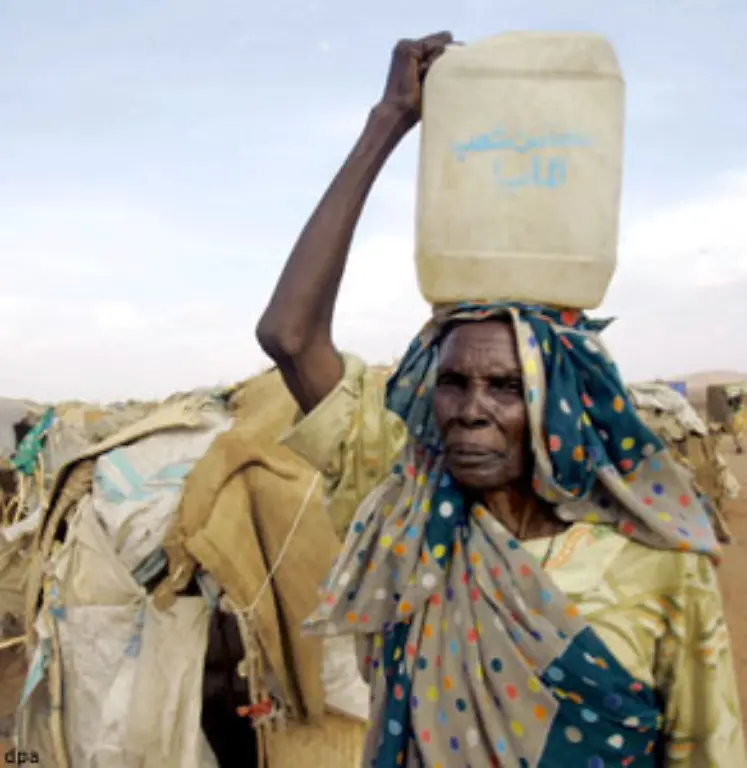 Der-UN-Hilfskoordinator-Egeland-forderte-bereits-vor-Jahren-die-Vereinten-Nationen-auf-Massnahmen-gegen-das-Gemetzel-zu-ergreifen