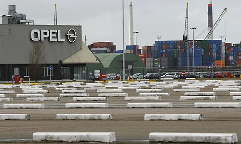 Noch-immer-seien-bei-Opel-so-Steg-in-seiner-Erklaerung-etliche-Fragen-nicht-beantwortet-Sie-sollen-aber-so-rasch-wie-moeglich-geklaert-werden