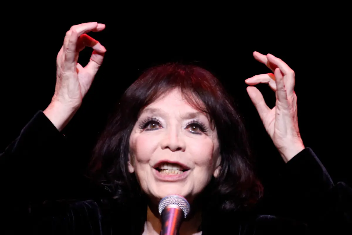 2010-07-01T120000Z-1765451040-GM1E6720CPN01-RTRMADP-3-AUSTRIA