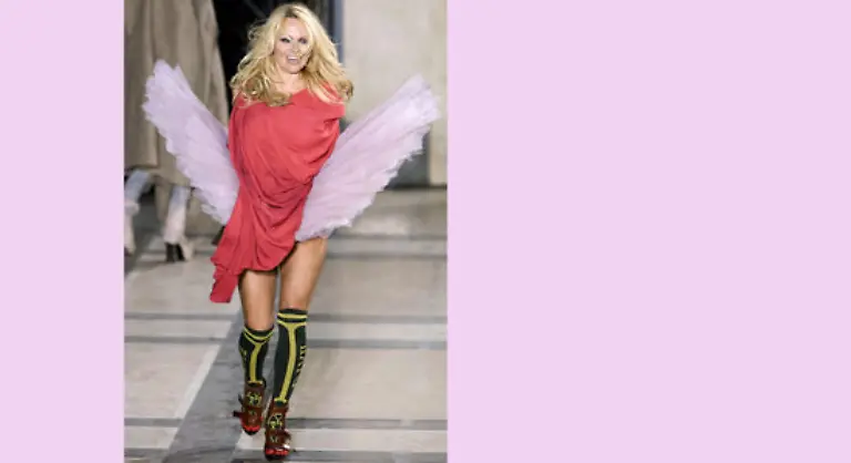 Darauf-angesprochen-ob-sie-nun-Model-werden-will-antwortete-sie-jedoch-schlagfertig-Was-denn-Ich-bin-ueber-40-und-meine-Beine-sind-kurz-und-dick