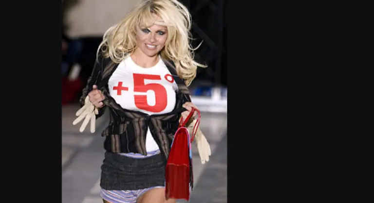 Eines-muss-man-ihr-lassen-Sie-hat-Witz