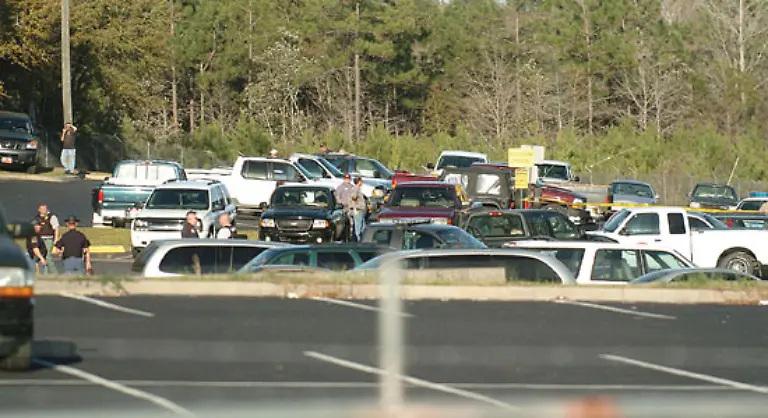 Dem-Amoklauf-folgt-eine-wilde-Verfolgungsfahrt