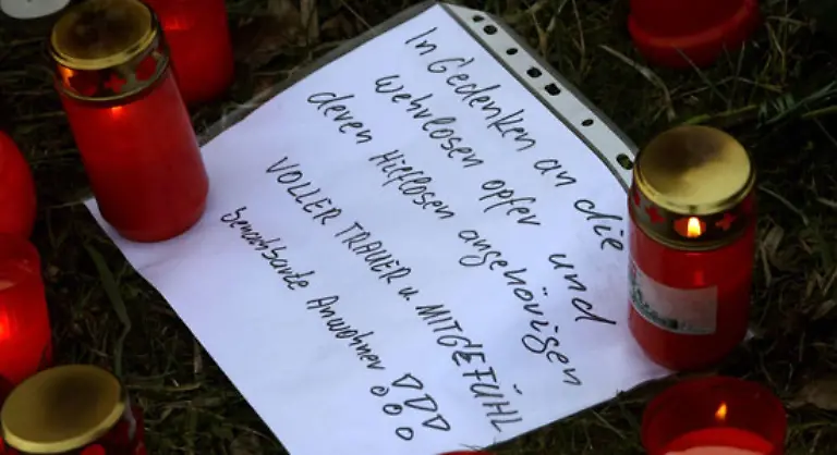 Ein-Abschiedsgruss-an-die-Opfer