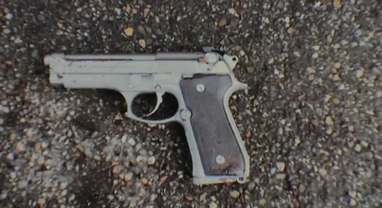 Was-bringt-einen-Jugendlichen-dazu-zur-Waffe-zu-greifen-Wie-konnte-er-ueberhaupt-da-rankommen