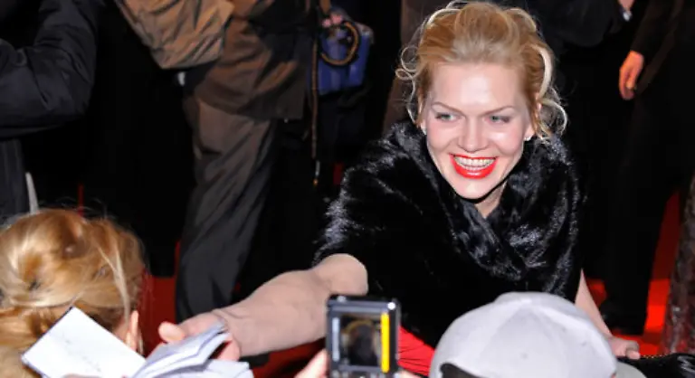 Am-Anfang-sind-viele-Jugendliche-nach-der-Wende-einfach-erstmal-weggegangen-20-Jahre-Jahre-nach-Mauerfall-sind-die-alle-wieder-da-weil-es-eine-niedliche-schoene-Stadt-ist