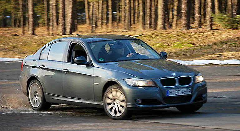 Das-sind-ordentliche-Werte-zumal-der-Motor-bei-freier-Strecke-auch-richtig-Freude-macht-Die-210-km-h-Spitzengeschwindigkeit-schafft-er-locker-und-kann-mit-langem-Atem-laut-Tacho-sogar-etwas-mehr-erreichen