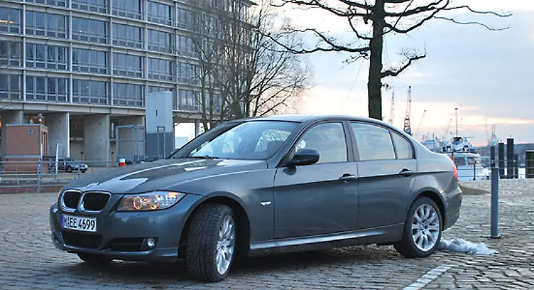 Er-leistet-sich-nur-wenige-Schwaechen-bringt-aber-durch-seine-ausgereifte-Technik-viele-Vorteile-mit-Das-Sparpaket-EfficientDynamics-und-das-neue-iDrive-haben-uns-beide-im-Test-ueberzeugt