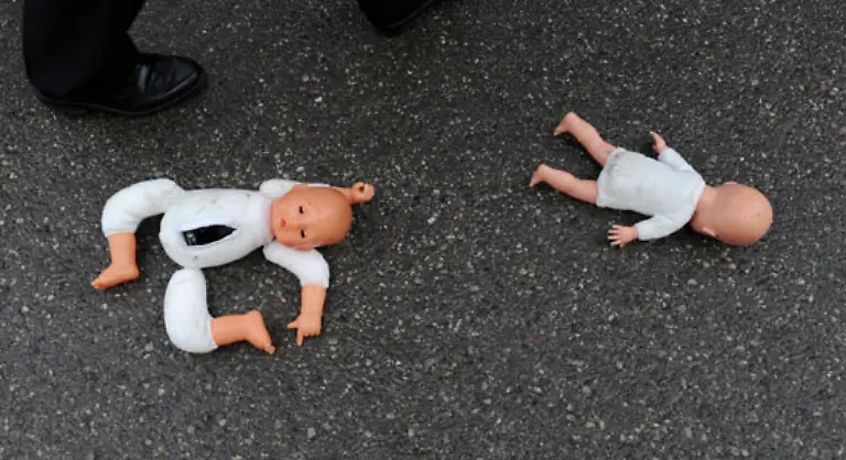 wird-das-Martyrium-der-Kinder-weitergehen