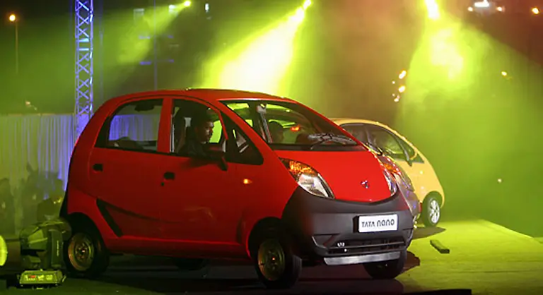 Der-Tata-Nano-ist-da-Nein-nicht-in-Europa-aber-in-Indien-ist-das-Billigauto-ab-jetzt-zum-Kampfpreis-zu-haben