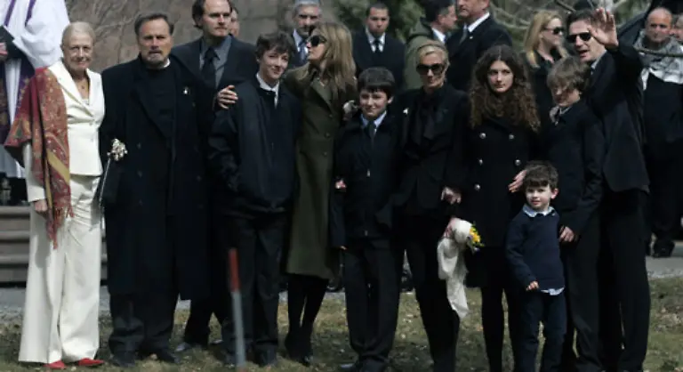 Halbbruder-Carlo-Gabriel-3-v-l-aus-der-Beziehung-Vanessa-Redgraves-mit-Franco-Nero