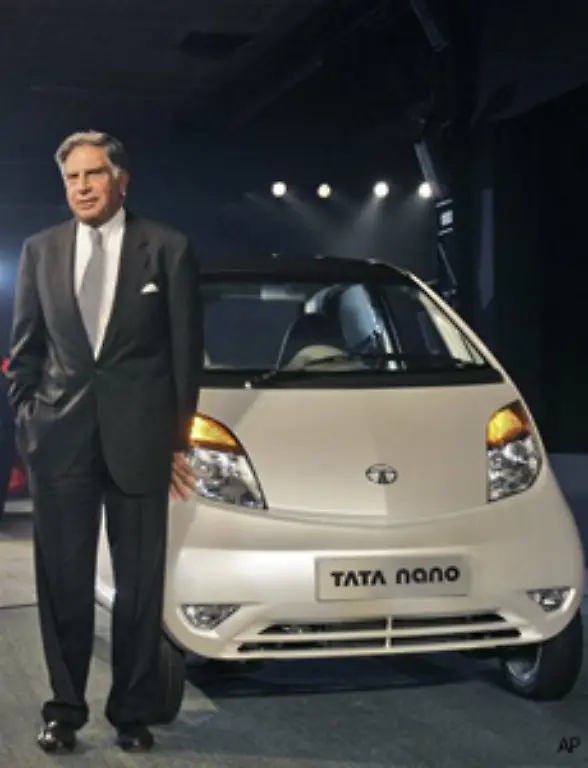 Rating-Agenturen-haben-das-Unternehmen-bereits-herabgestuft-Damit-ist-es-noch-schwieriger-fuer-Tata-an-frisches-Geld-zu-kommen